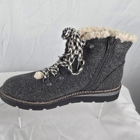 Madden NYC Boots Women's 11 Hiker Wedge ECO LUX Charcoal Grey Foam Insoles NWT - Picture 11 of 15